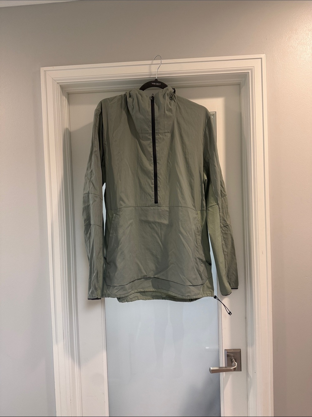 Lululemon Men’s XL Light Olive Green Lightweight Pullover Anorak